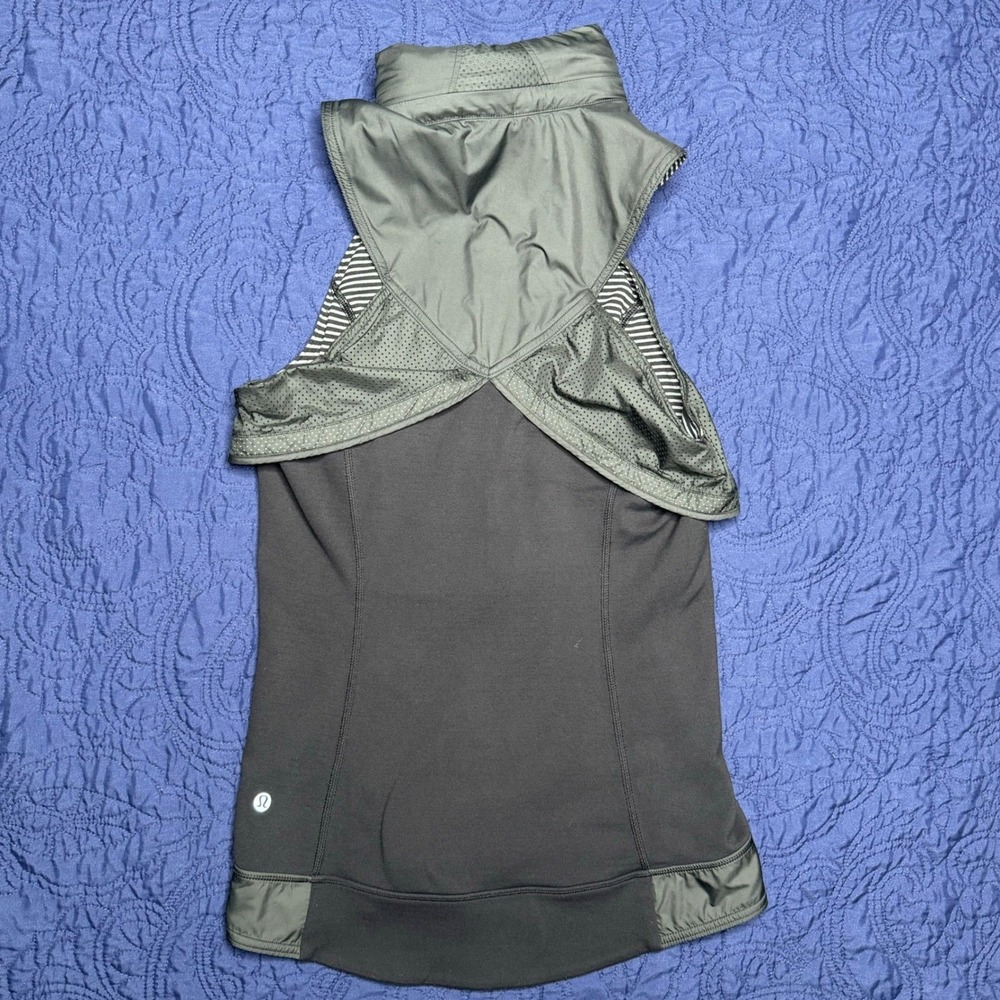 Lululemon‎ Kanto Catch Me Hooded Vest Jacket Women's 6 Black Gray Zip Pockets - Picture 4 of 8